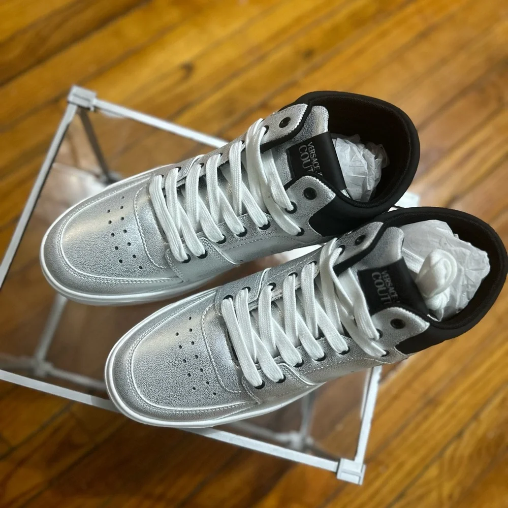 Men’s Versace Jeans Couture Starlight High-Top Sneakers Silver and Black - Picture 9 of 10